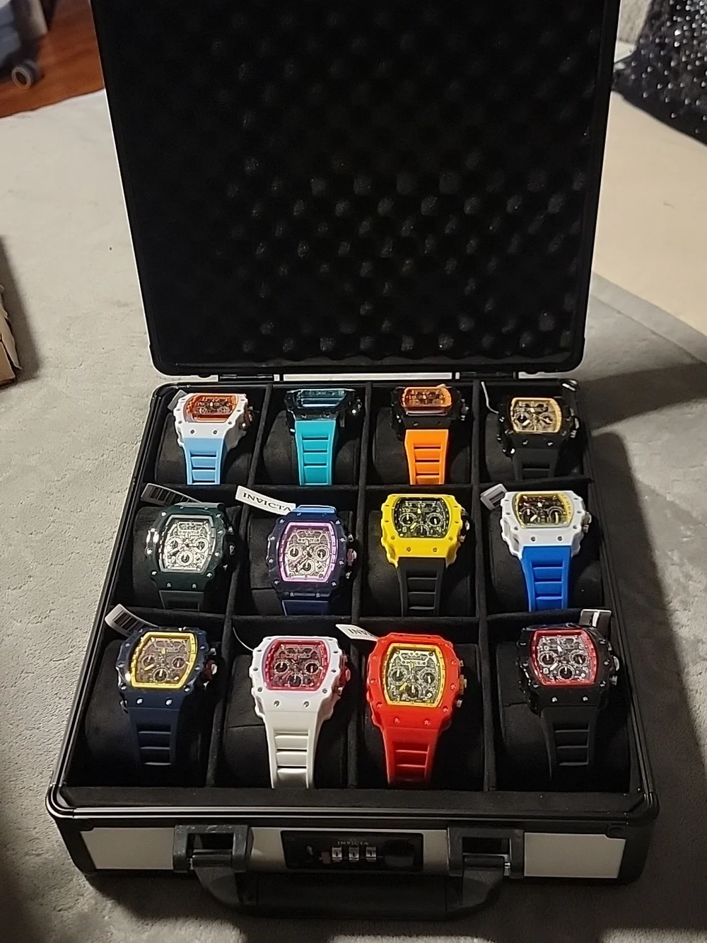 INVICTA RACING LIMITED EDITION COLLECTORS SET OF CHAMPIONS 12 SLOT CASE MONACO